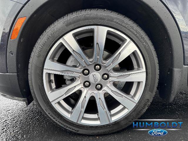 Used 2022 Cadillac XT4 Premium Luxury w/ Enhanced Visibility Package AWD/4WD image 10