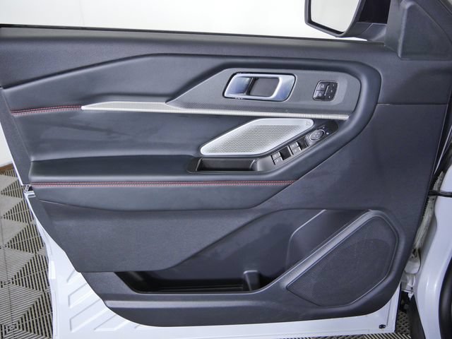 Certified 2026 Ford Explorer ST AWD/4WD image 20
