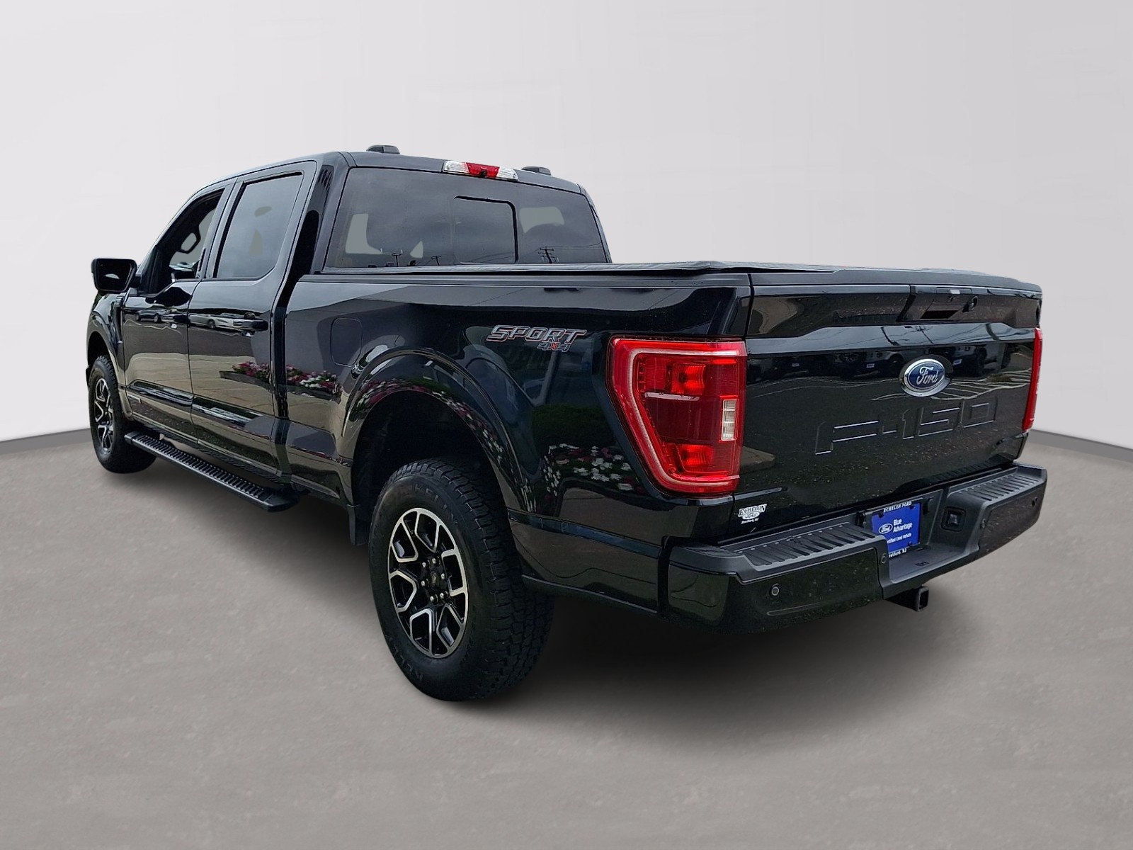 Certified 2021 Ford F150 XLT w/ Equipment Group 302A High AWD/4WD image 4