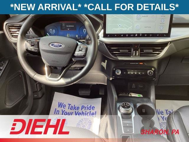 Certified 2024 Ford Escape Platinum AWD/4WD image 30