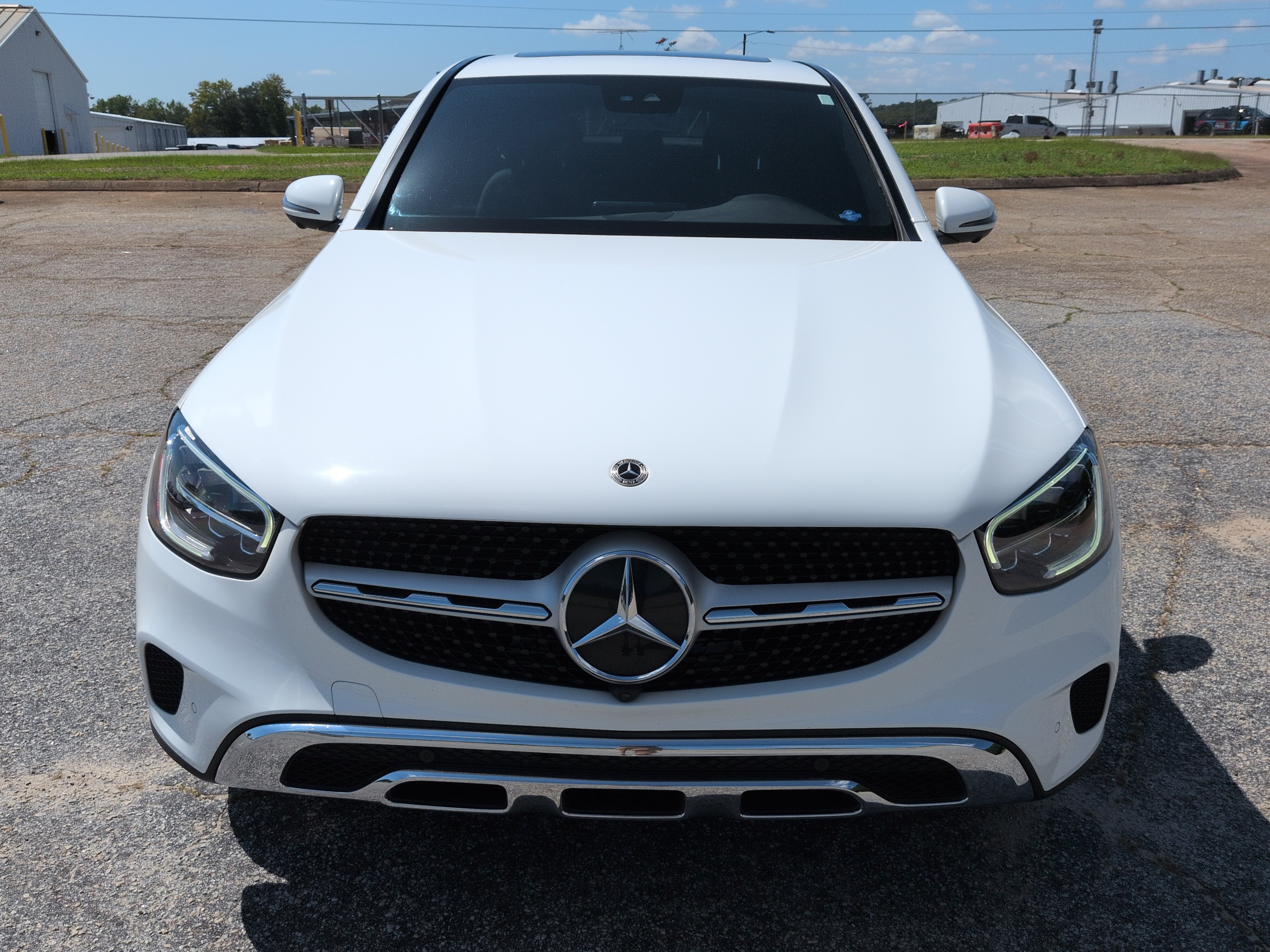 Used 2022 Mercedes-Benz GLC 300 4MATIC Coupe image 7