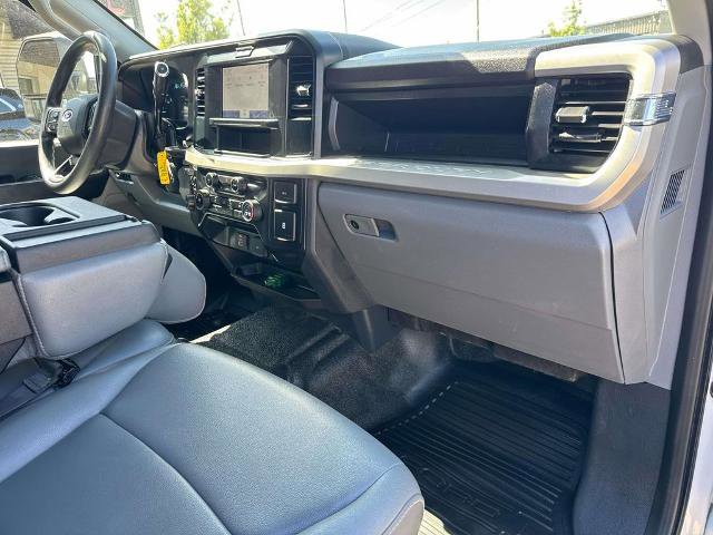 Certified 2025 Ford F250 XL w/ XL Off-Road Package AWD/4WD image 15
