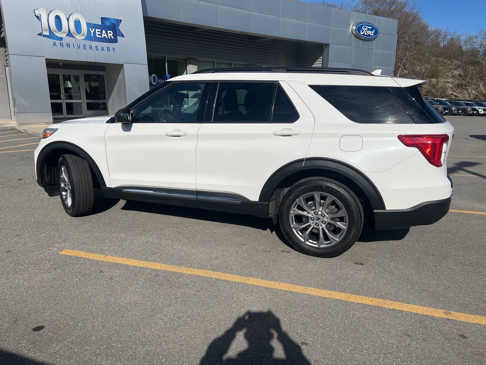 Certified 2023 Ford Explorer XLT w/ Equipment Group 202A AWD/4WD image 2