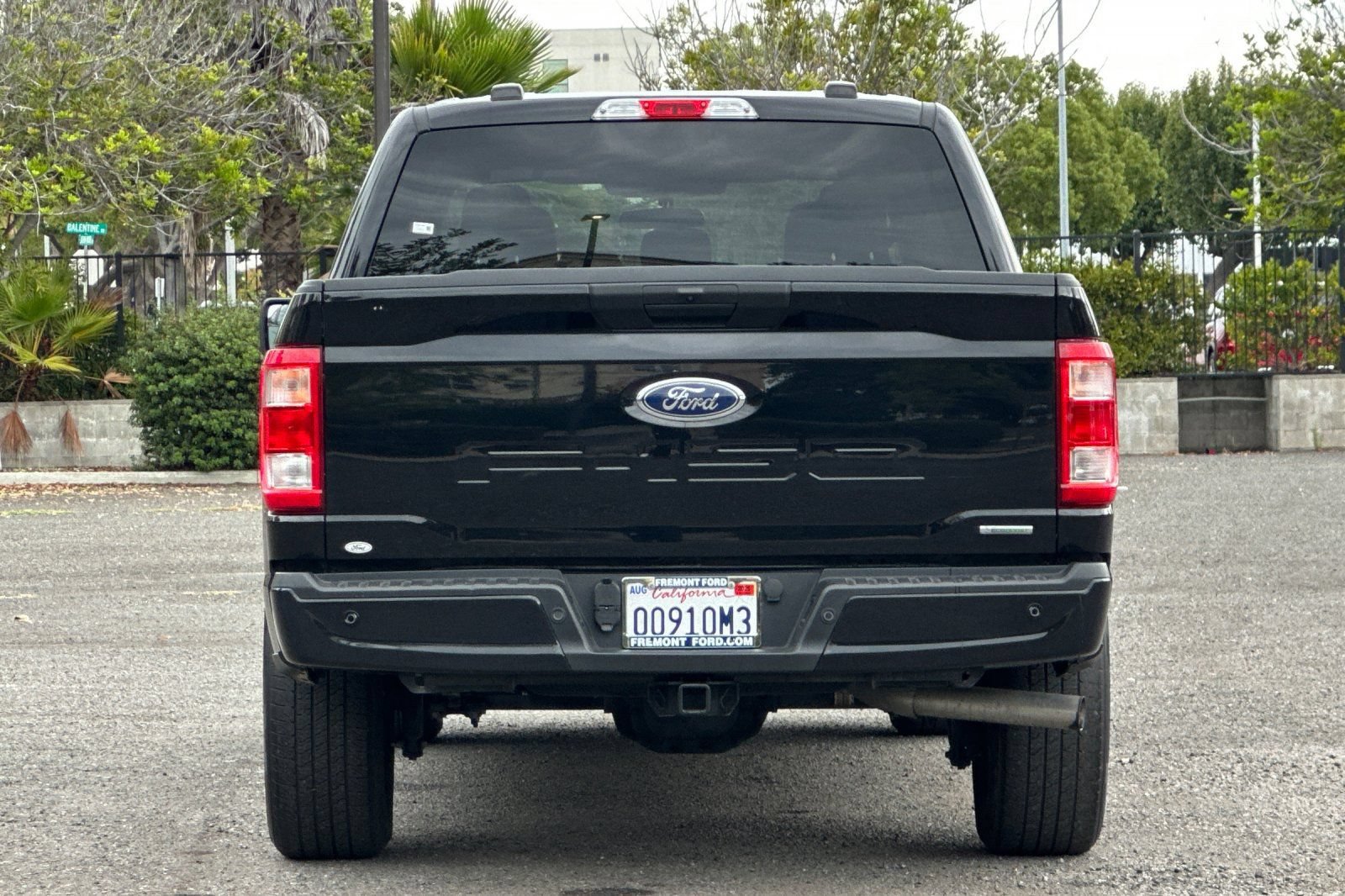 Certified 2022 Ford F150 XL w/ STX Appearance Package RWD image 4