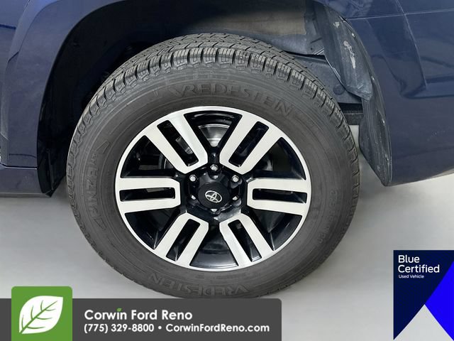 Used 2023 Toyota 4Runner Limited AWD/4WD image 37