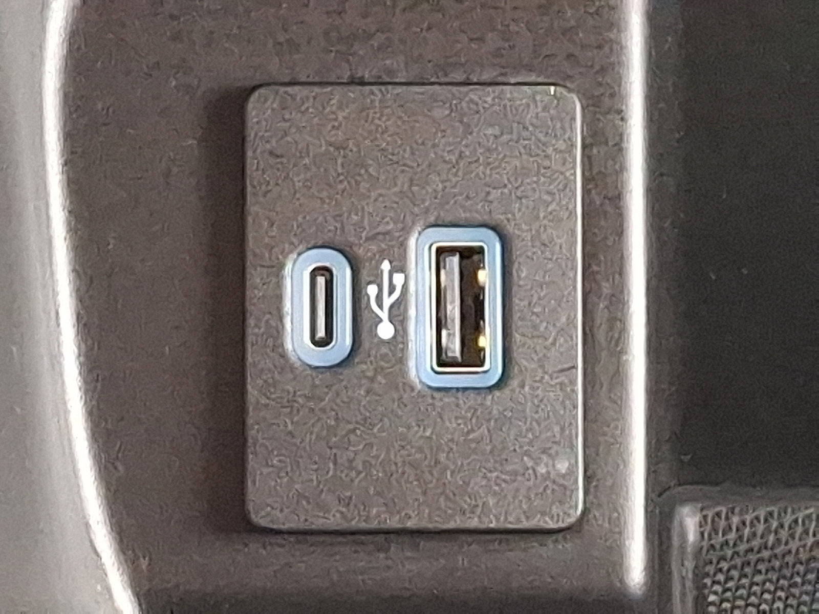 Certified 2022 Ford F150 XLT w/ Equipment Group 302A High image 23