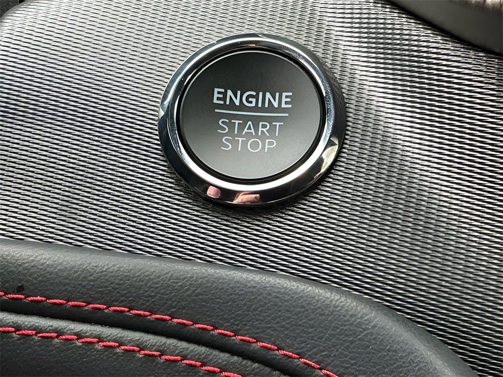 Certified 2025 Ford Explorer ST-Line w/ ST-Line Street Pack image 17