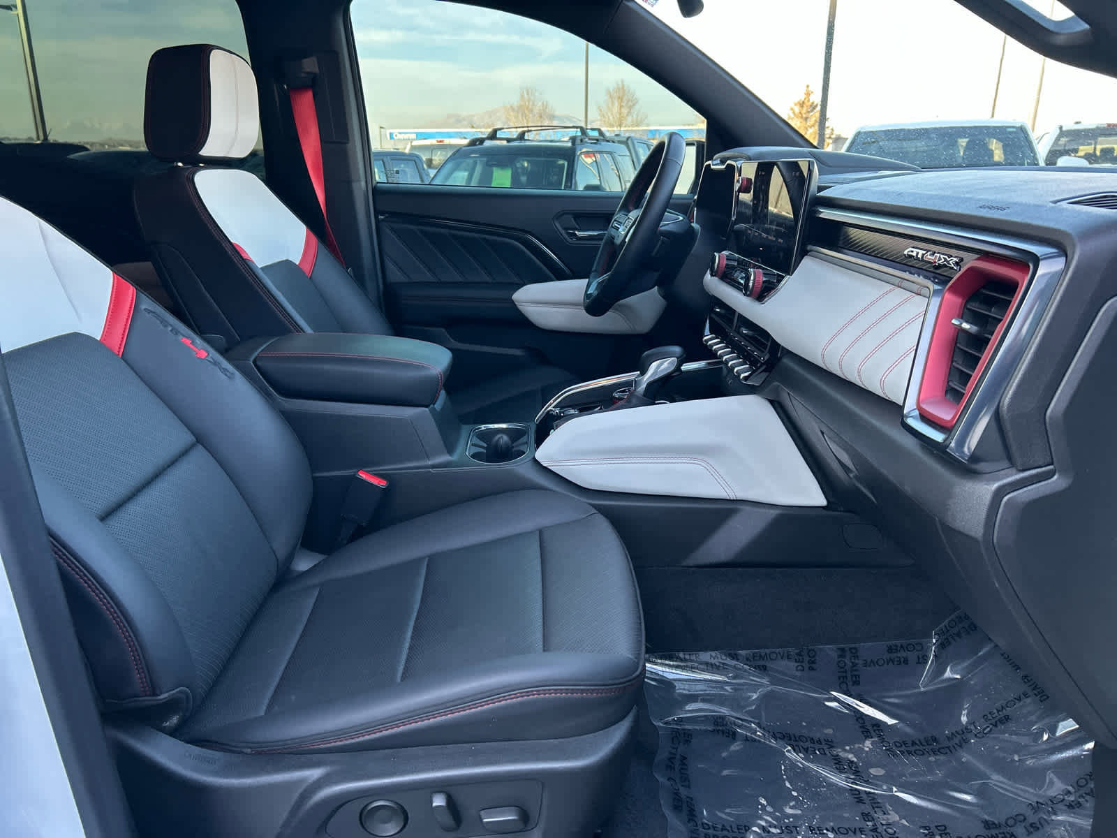 Used 2023 GMC Canyon AT4X image 20