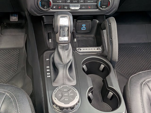Certified 2025 Ford Bronco Badlands AWD/4WD image 13