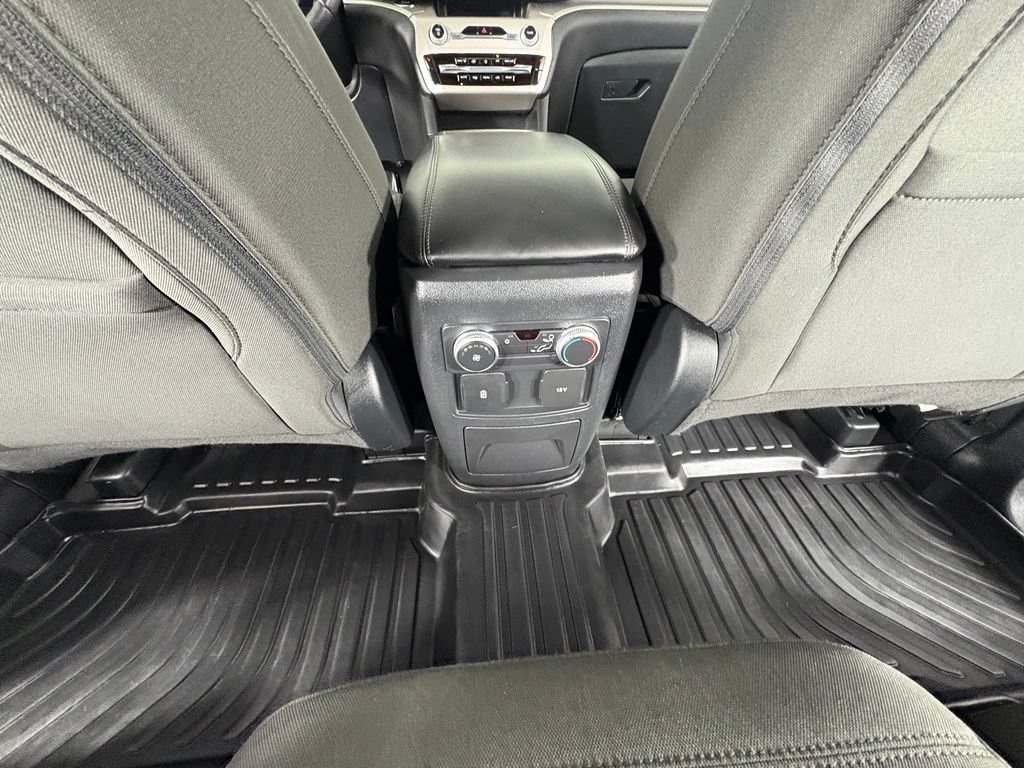 Certified 2022 Ford Explorer XLT AWD/4WD image 27