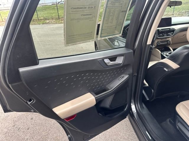 Certified 2020 Ford Escape SEL image 19