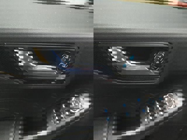 Certified 2023 Ford Escape ST-Line w/ Equipment Group 301A image 21