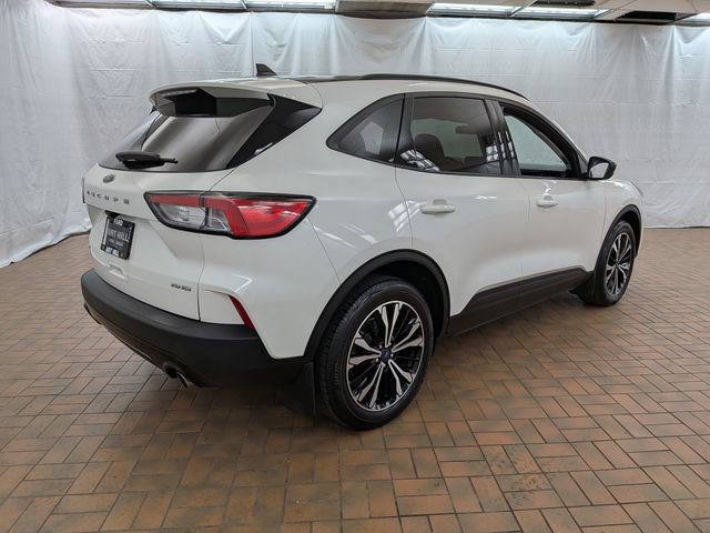Certified 2022 Ford Escape SE w/ SE Sport Appearance Package AWD/4WD image 7