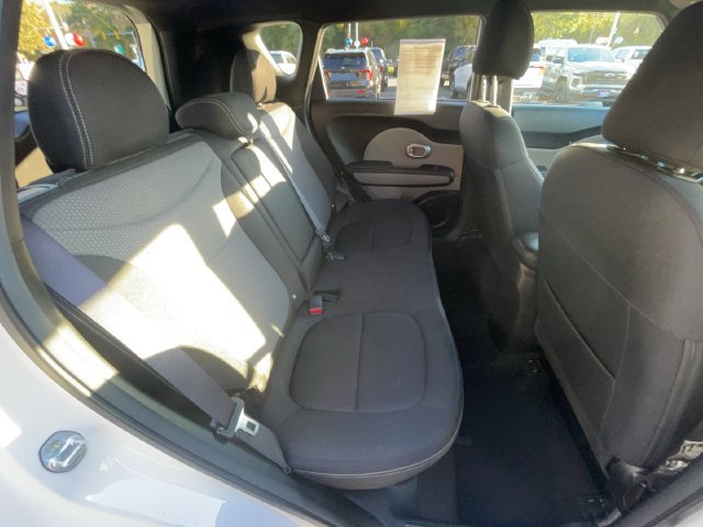 Used 2017 Kia Soul + FWD image 26
