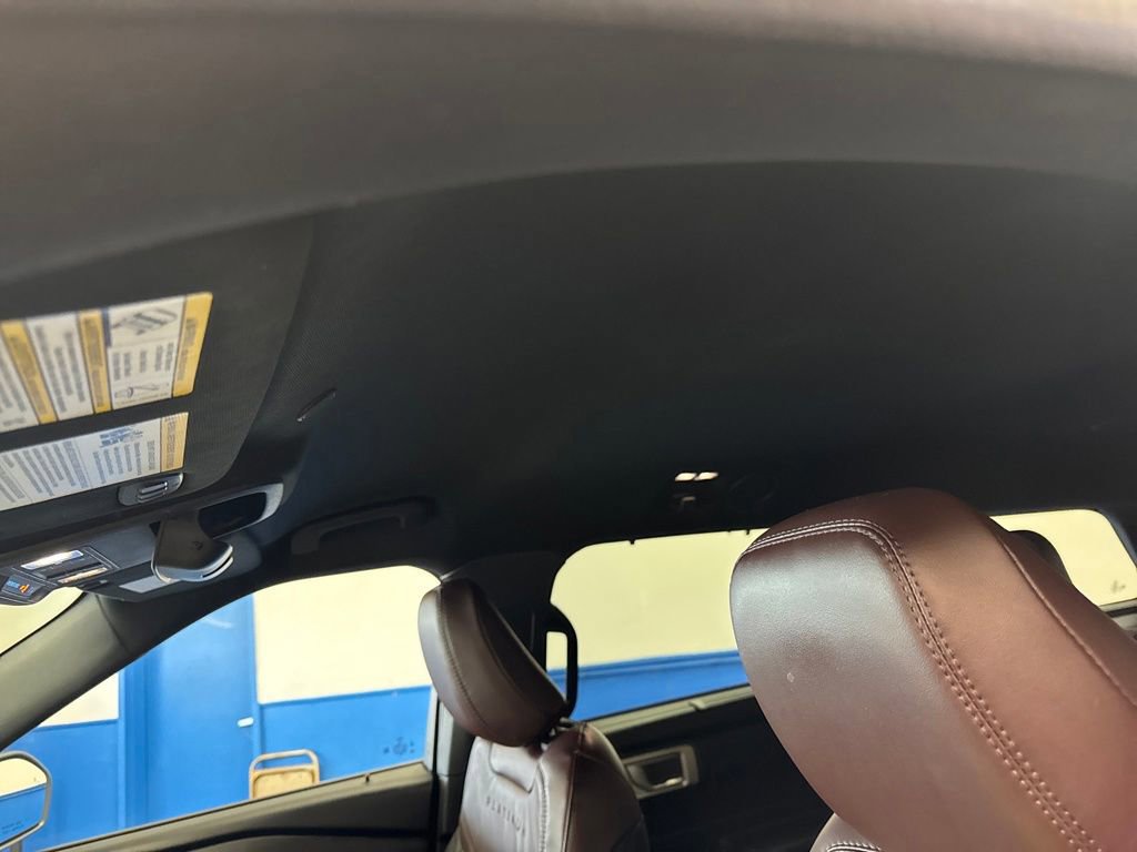 Certified 2022 Ford Explorer Platinum w/ Equipment Group 601A image 21