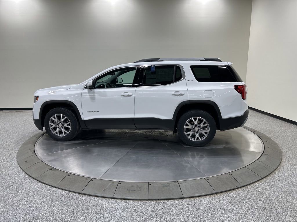 Used 2022 GMC Acadia SLT w/ Preferred Package image 2