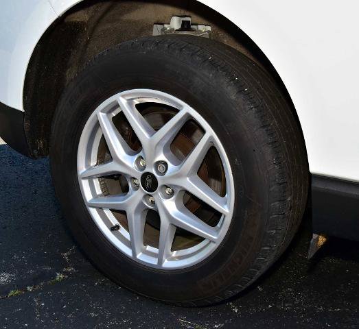 Certified 2024 Ford Edge SEL w/ Convenience Package AWD/4WD image 36