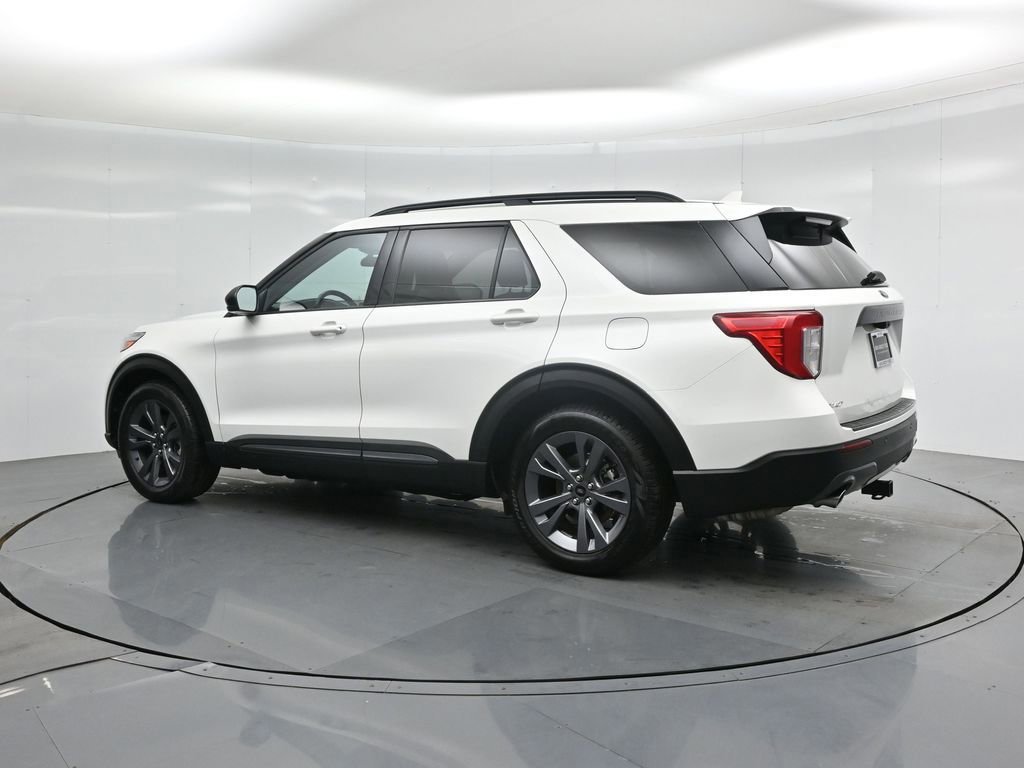 Certified 2023 Ford Explorer XLT w/ Equipment Group 202A image 20