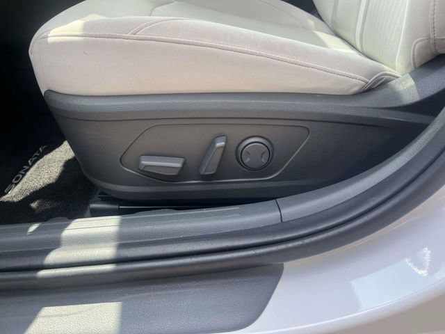 Used 2023 Hyundai Sonata SEL w/ Convenience Package FWD image 19