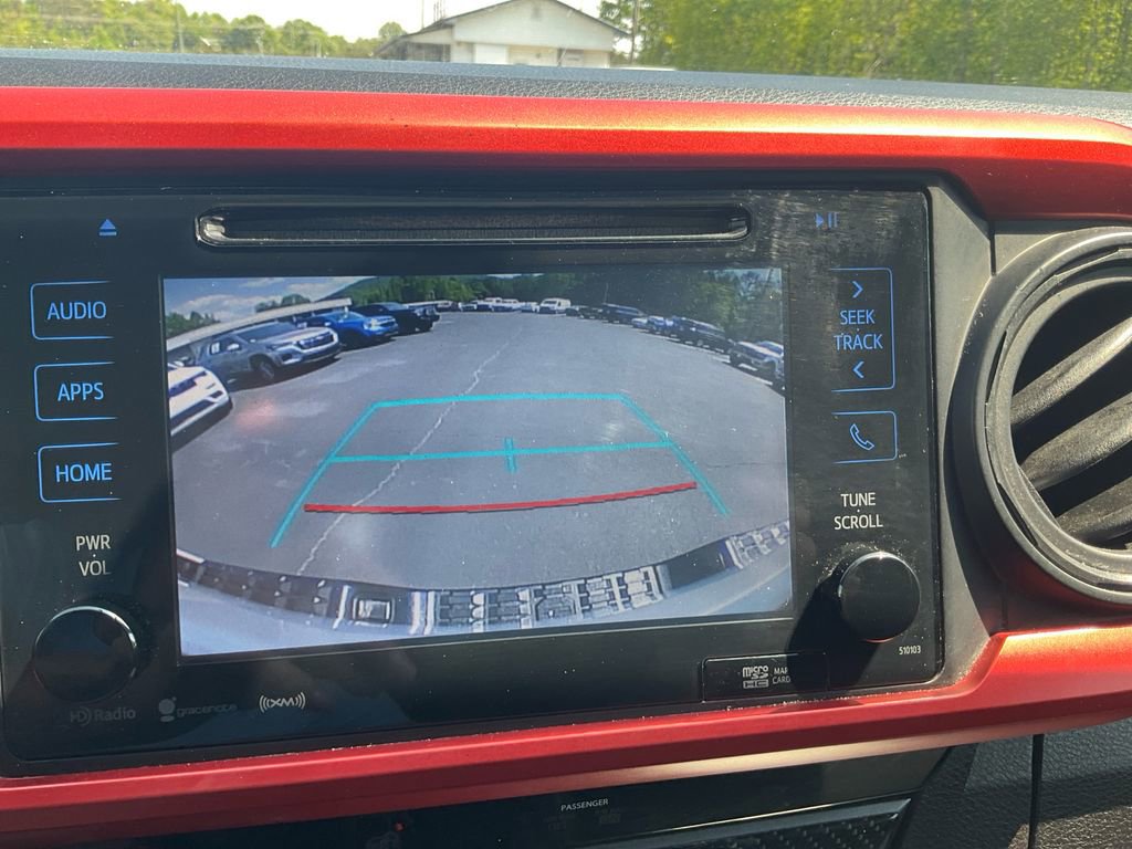 Used 2017 Toyota Tacoma TRD Sport RWD image 24