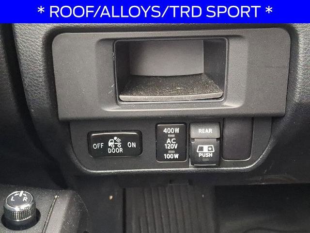 Used 2017 Toyota Tacoma TRD Sport AWD/4WD image 24