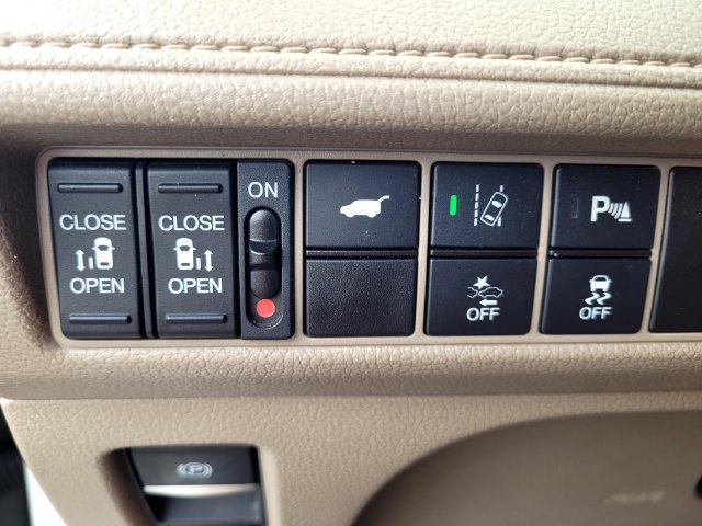 Used 2020 Honda Odyssey Touring image 16