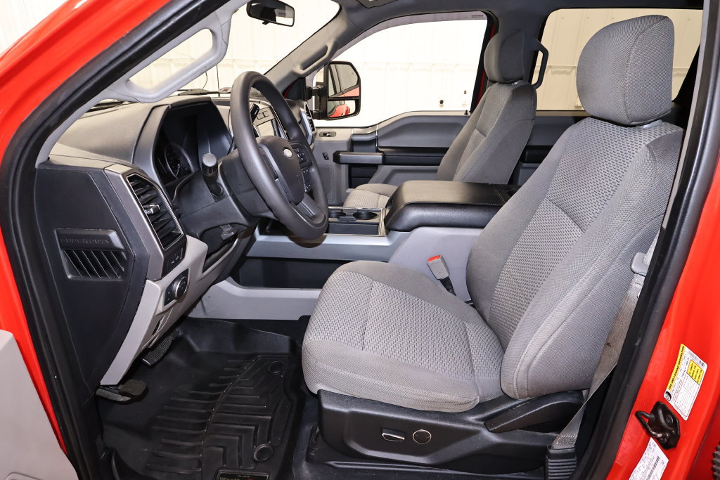 Certified 2019 Ford F350 XLT w/ XLT Premium Package AWD/4WD image 13
