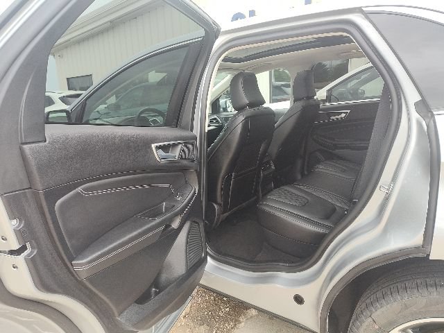 Certified 2024 Ford Edge Titanium w/ Equipment Group 301A AWD/4WD image 15