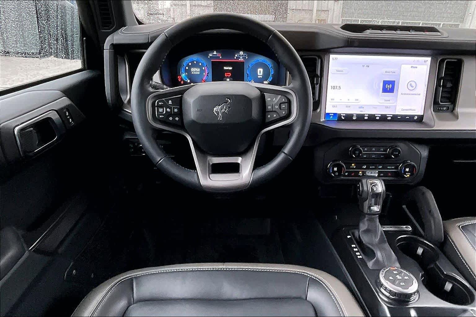 Certified 2025 Ford Bronco Outer Banks w/ Sasquatch Package AWD/4WD image 6