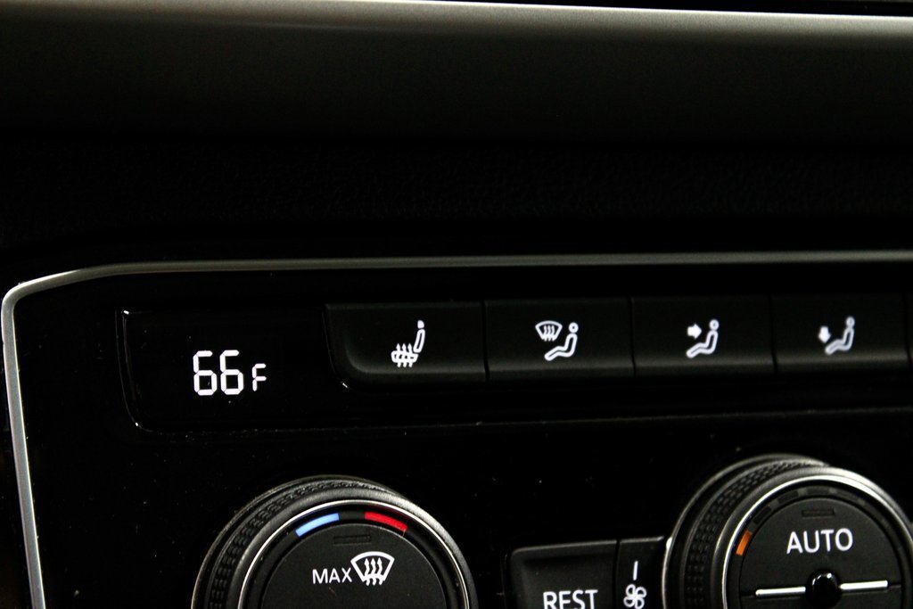 Used 2023 Volkswagen Atlas SE image 11