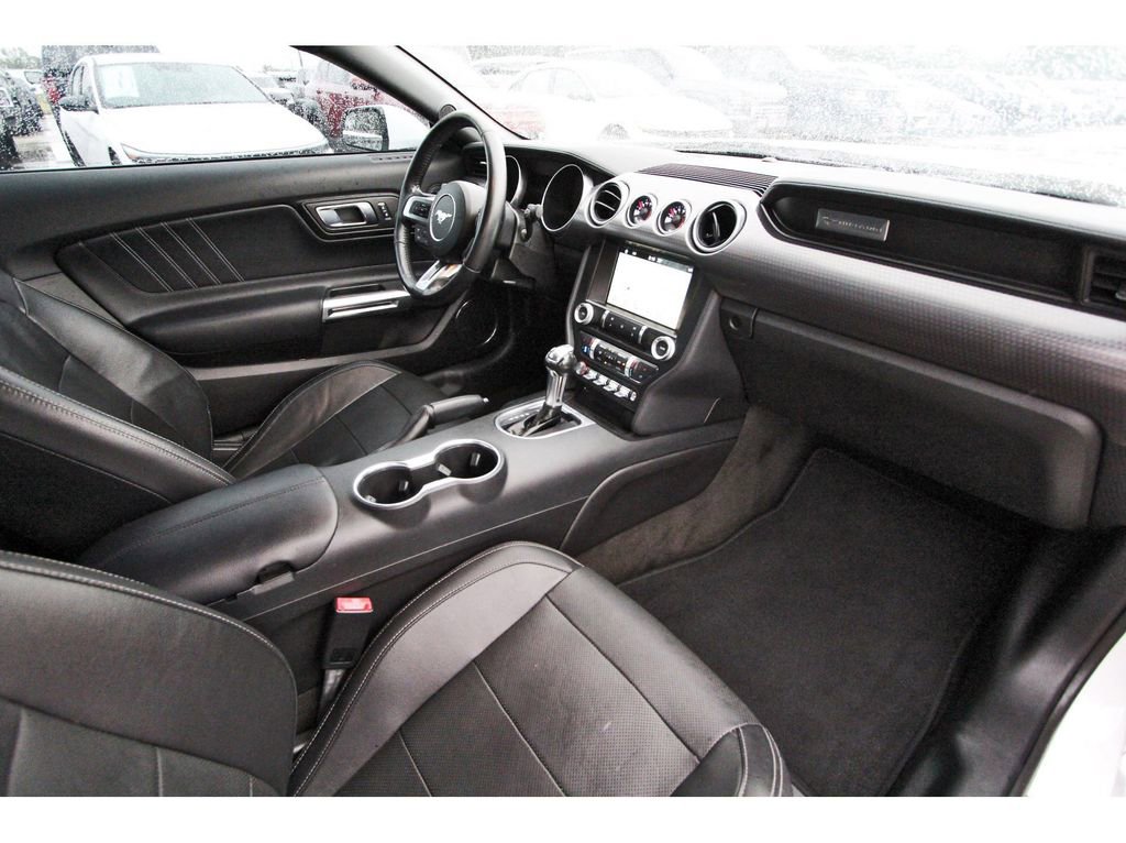 Certified 2018 Ford Mustang GT Premium w/ GT Performance Package RWD image 27