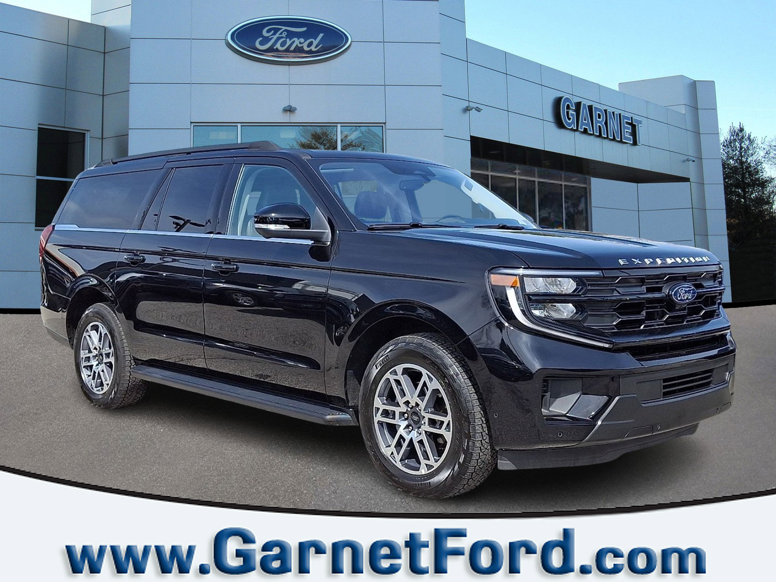 Certified 2025 Ford Expedition Max Active AWD/4WD image 1