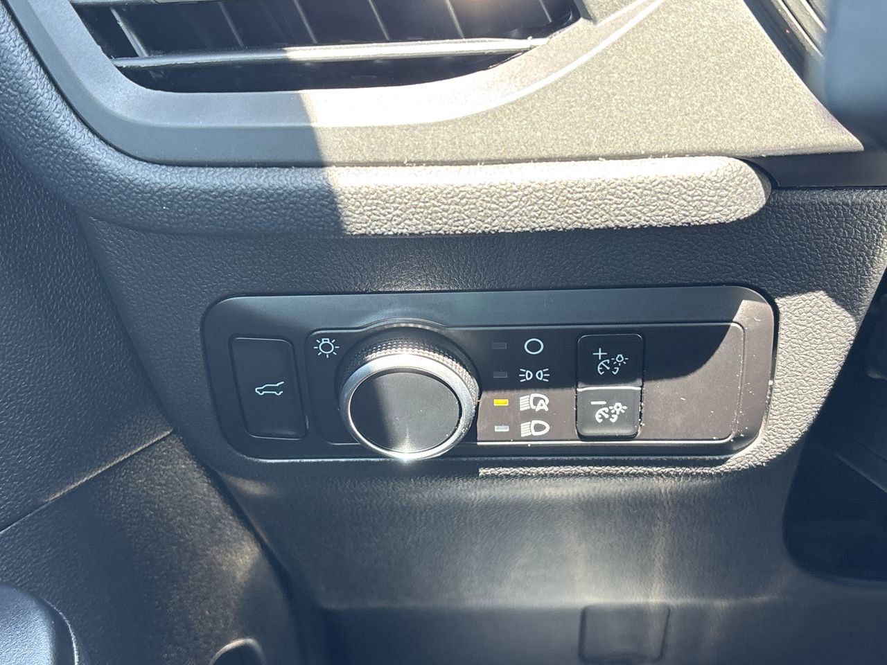 Certified 2024 Ford Escape Active w/ Tech Pack #1 FWD image 26