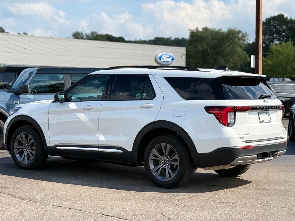 Certified 2025 Ford Explorer Active w/ Active Comfort Package AWD/4WD image 38