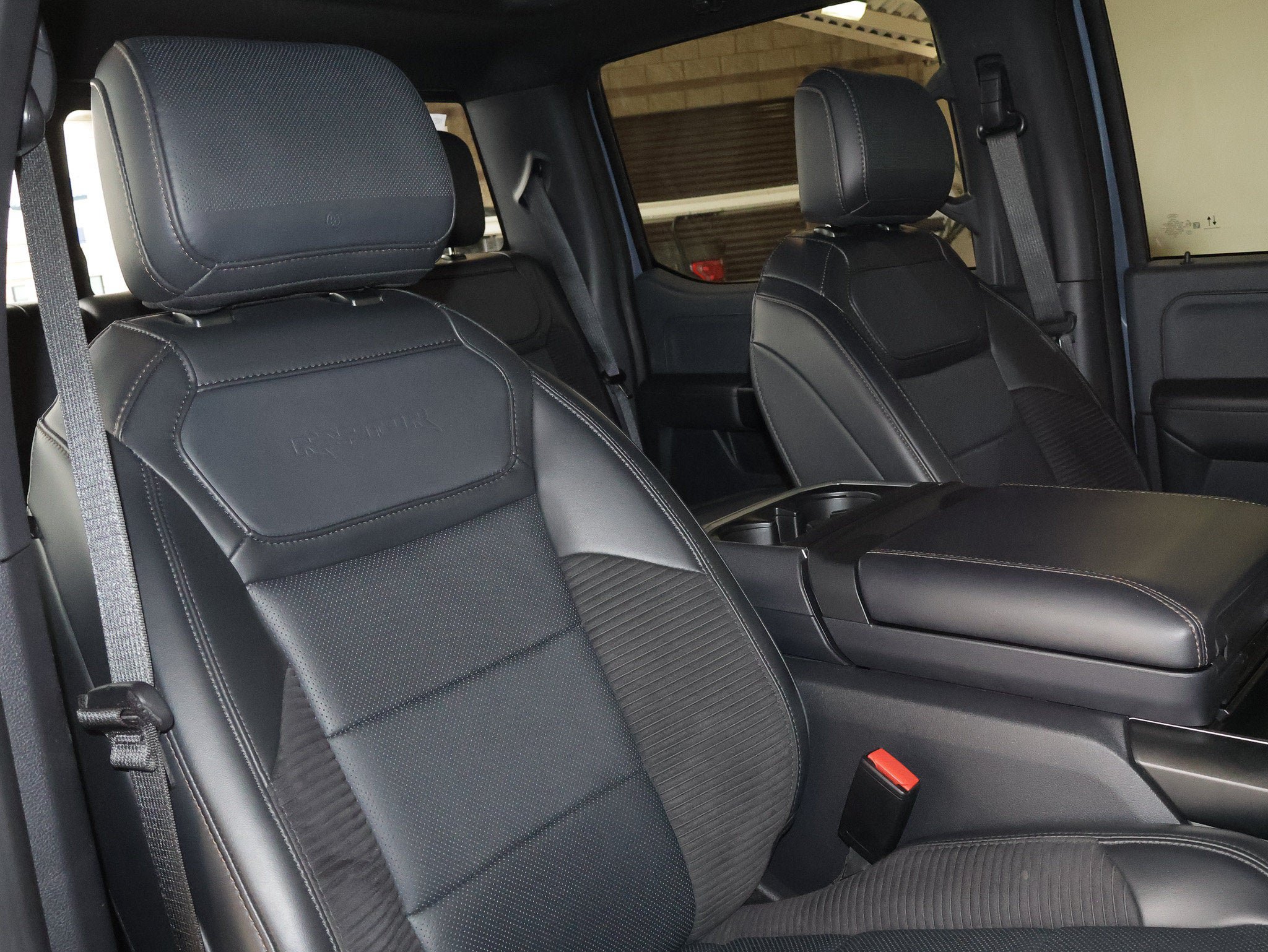 Certified 2023 Ford F150 Raptor w/ Raptor 37 Performance Package AWD/4WD image 43