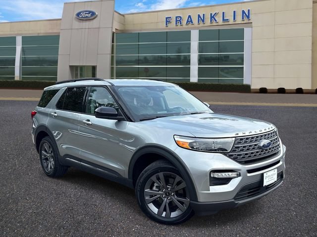 Certified 2023 Ford Explorer XLT w/ Equipment Group 202A