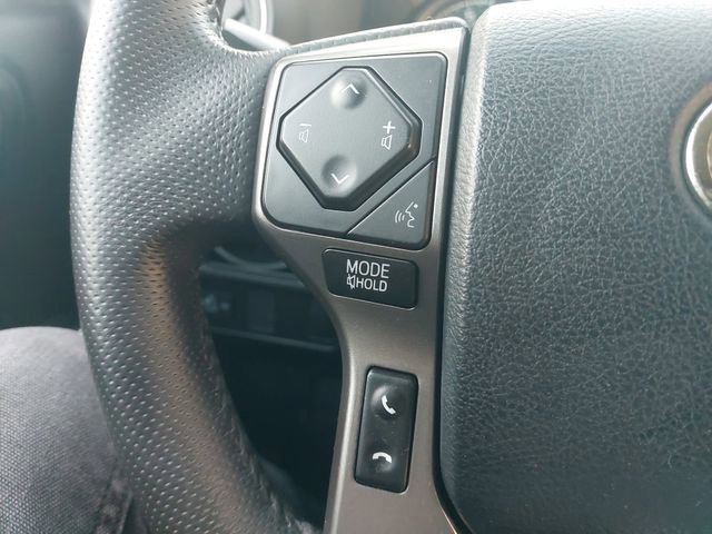 Used 2017 Toyota Tacoma SR5 w/ Tow Package image 17