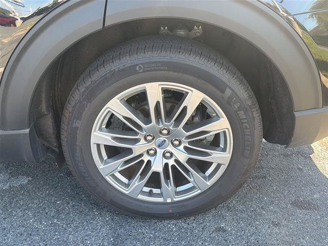 Certified 2026 Ford Explorer Platinum AWD/4WD image 12