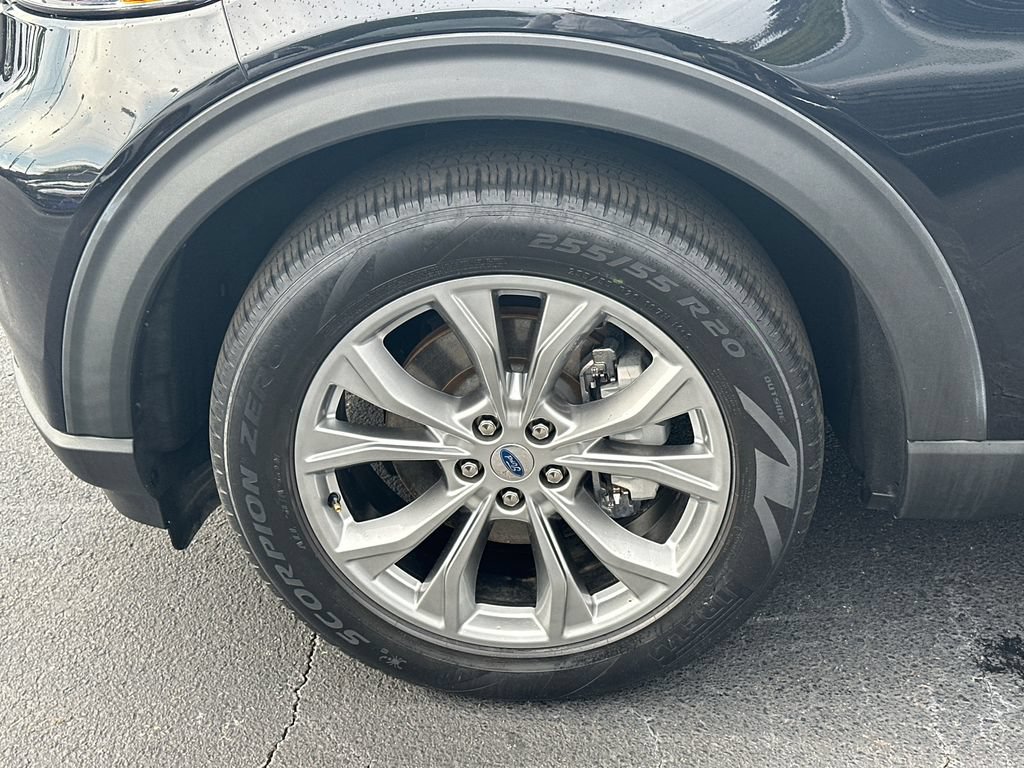 Certified 2021 Ford Explorer Limited w/ Equipment Group 301A RWD image 11