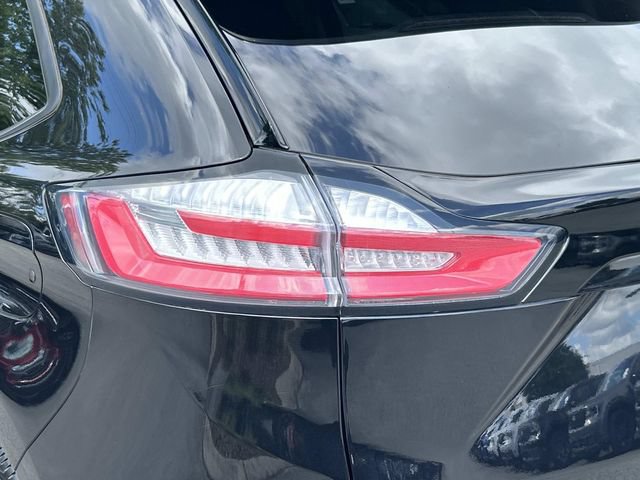 Certified 2021 Ford Edge SE FWD image 10