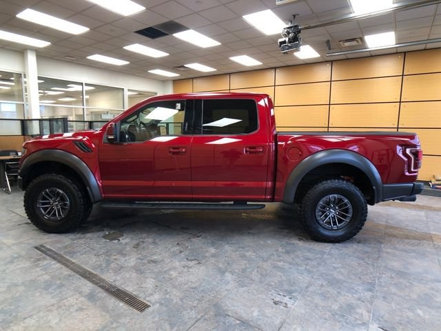 Certified 2019 Ford F150 Raptor w/ Equipment Group 802A Luxury image 2