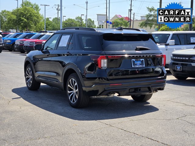 Certified 2025 Ford Explorer ST-Line AWD/4WD image 5