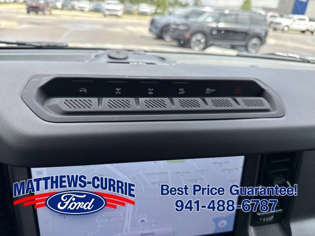 Certified 2025 Ford Bronco Badlands AWD/4WD image 16