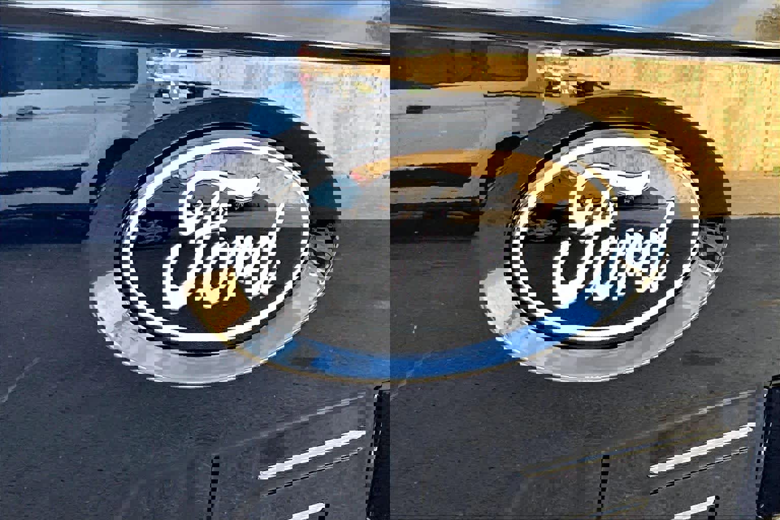 Certified 2025 Ford F150 XLT w/ Equipment Group 303A High image 33