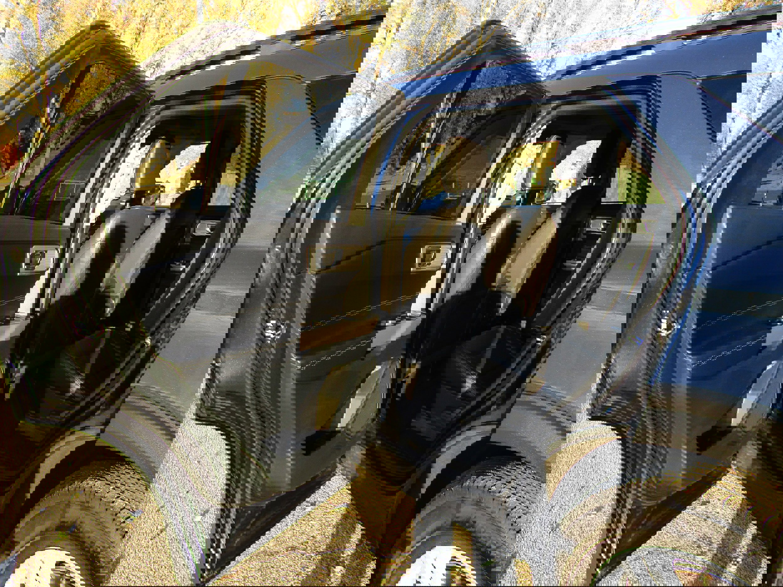 Certified 2023 Ford Explorer XLT w/ Equipment Group 202A image 16