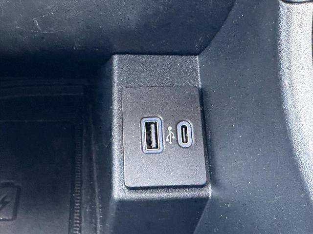 Certified 2024 Ford Edge Titanium AWD/4WD image 25