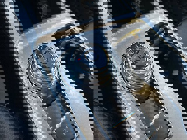 Certified 2024 Ford Edge SEL image 18