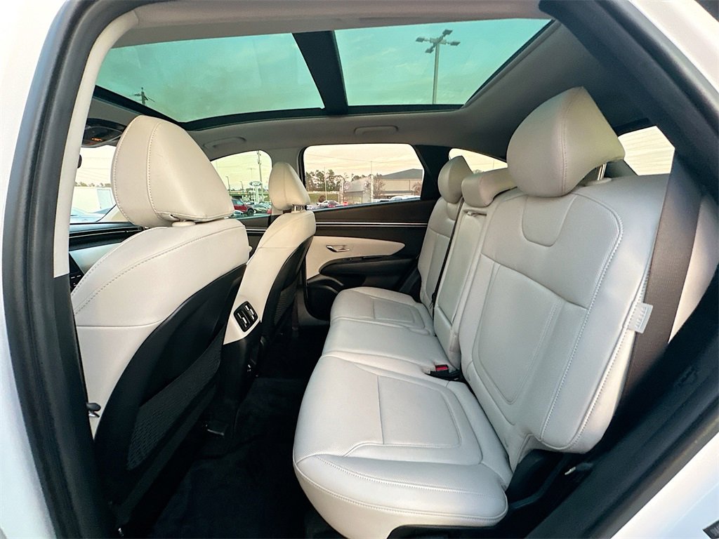 Used 2024 Hyundai Tucson Limited image 17