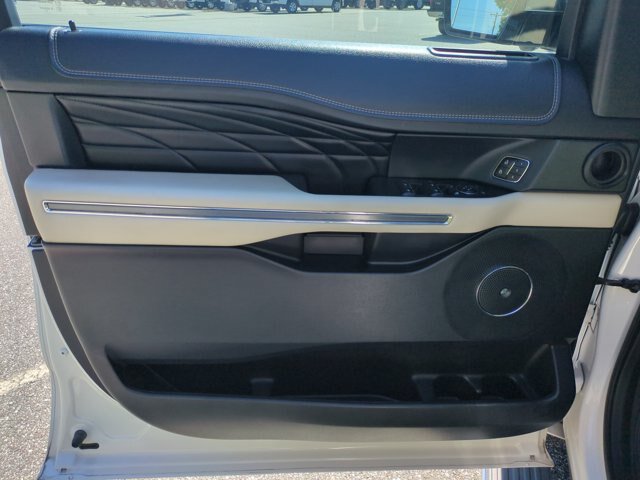 Certified 2019 Ford Expedition Platinum AWD/4WD image 13