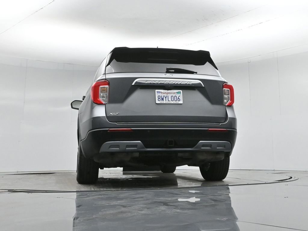 Certified 2021 Ford Explorer XLT image 15
